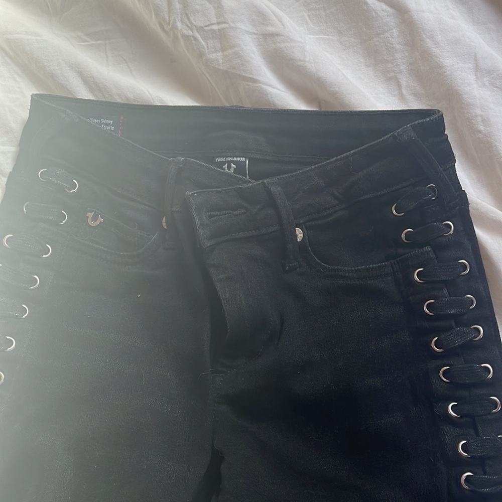 Trey religion Black jeans side stitching detail